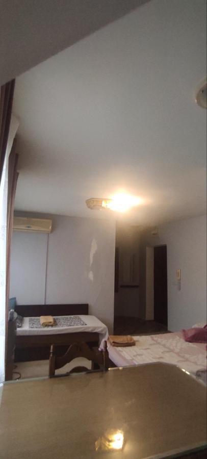 Apartment Ivaylo Varna Bagian luar foto