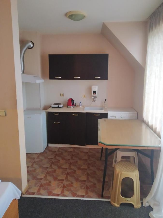 Apartment Ivaylo Varna Bagian luar foto